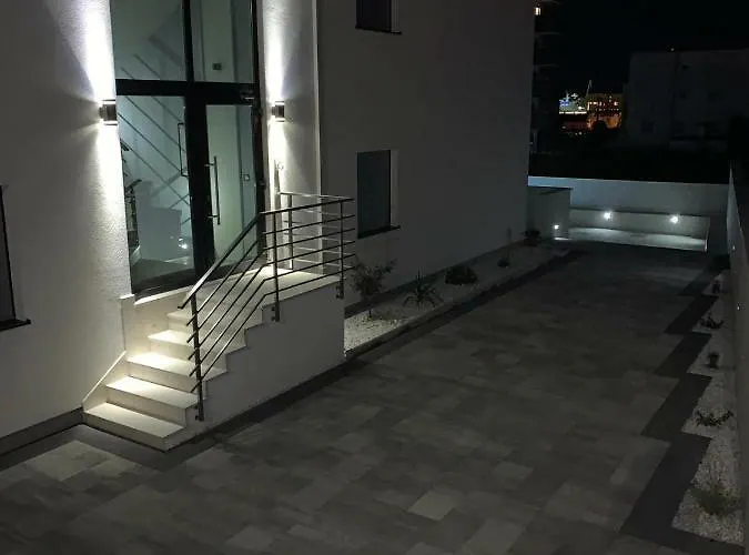 Marina Апартаменты *