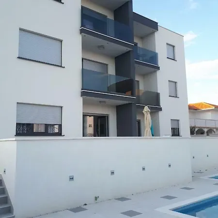 Marina Апартаменти
